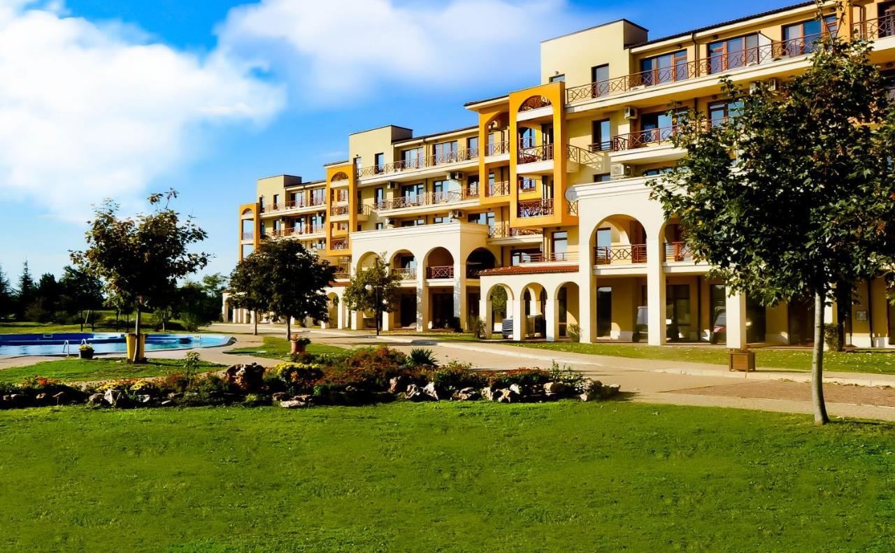 Lighthouse Golf Resort, 75 Mp2, With Balcony Balchik Exterior photo